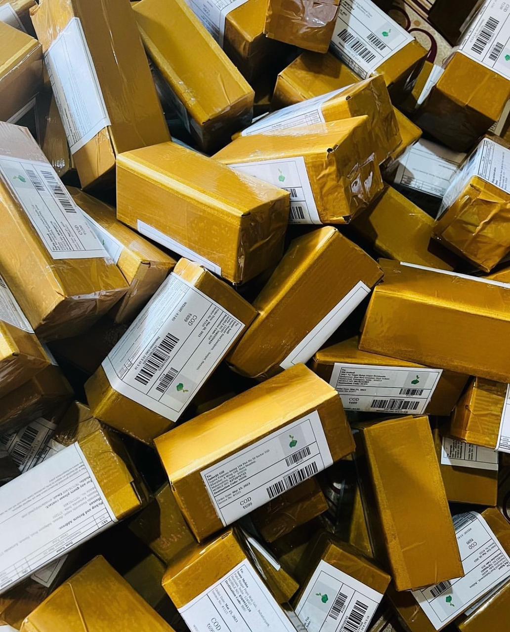 Adivasi Jeeva Sanjivani Herbal Hair Oil - (250 ML)